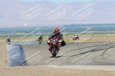 media/May-29-2022-Lets Ride (Sun) [[e8986be515]]/B Group/1020am (Outside Grapevine)/